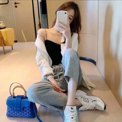 隔壁的护士助理 封面