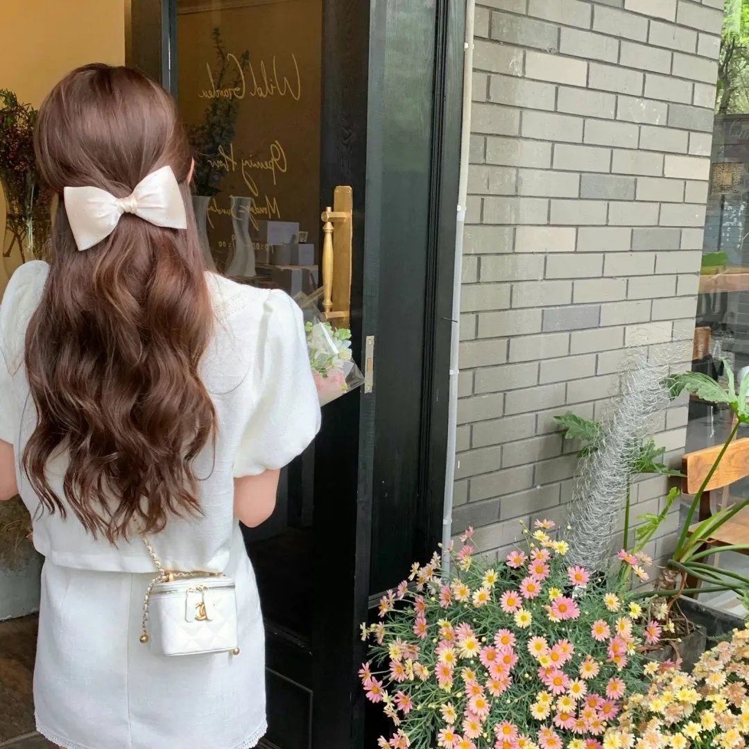拳击女郎 封面